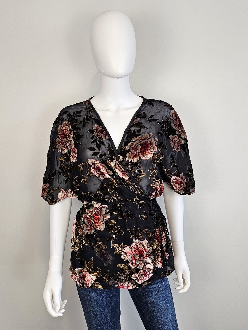 Angie Black Light Weight Velvet Floral Tie Front Blouse Sz L